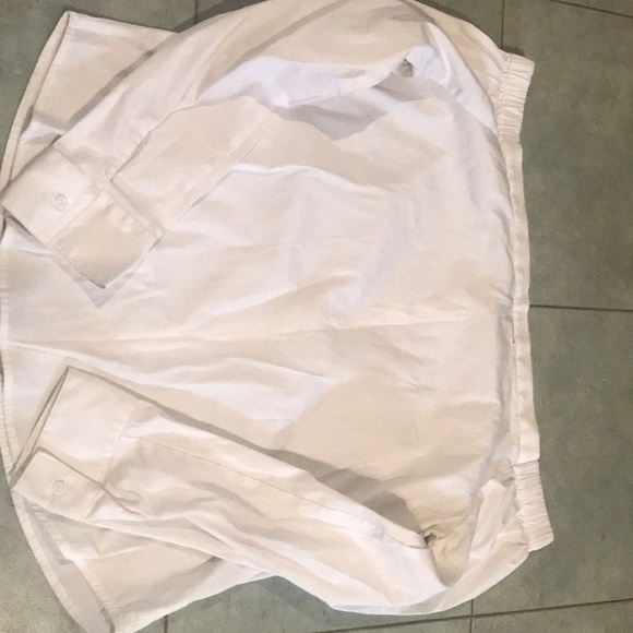 Express off the Shoulder Blouse - Picture 2 of 2